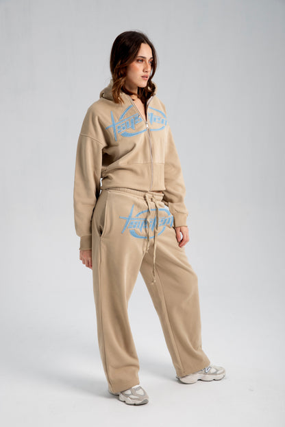 SUIT WITH DENIM LETTERS