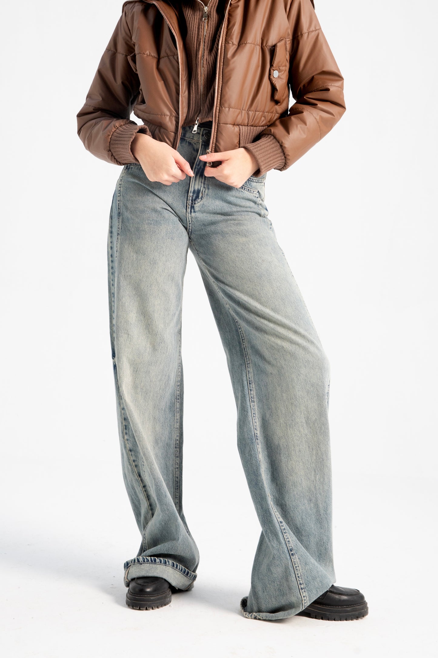 WIDE DENIM FLIPPED BOTTOM